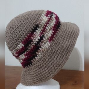 Beautiful Handmade crochet  Hat**(3x25)